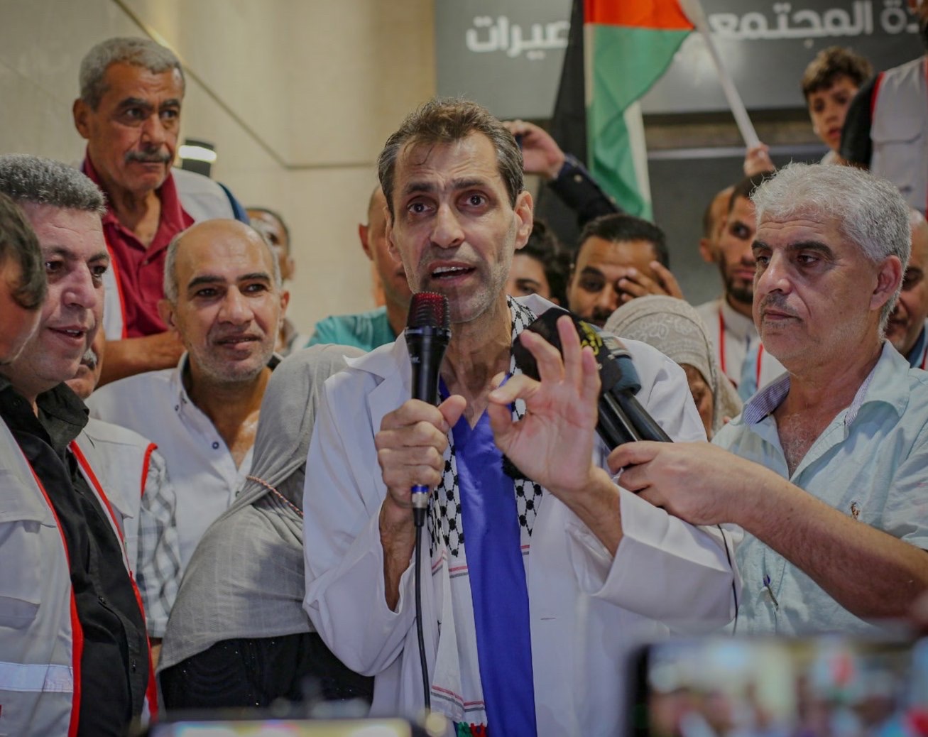 العودة إلى الفراغ: طبيب يخرج من الاعتقال ليجد المنظومة الصحية في غزة مبادة