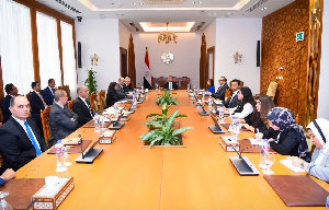 الخارجية المصرية: 
▫️ مصر تحذر من المخاطر الكارثية للعملية العسكرية الإسرائيلية على المنطقة
▫️ المنطقة على أعتاب مرحلة جديدة من الفوضى الشاملة نتيجة ا...