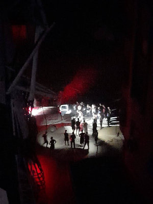 في ساعات منتصف هذه الليلة، تشهد مناطق متفرقة من قطاع غزة قصفًا جويًا عنيفًا؛ إذ استهدف طيران الاحتلال المسير منزلاً في مخيم 5 بالنصيرات وسط القطاع ما ...