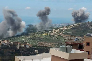 ملخص الاعتداءات الإسرائيلية على لبنان، منذ فجر اليوم:
▪️الاحتلال ينسف منزلًا غير مأهول في محيط منطقة الرندة على أطراف بلدة عيتا الشعب.
▪️ تمشيط بالأسل...