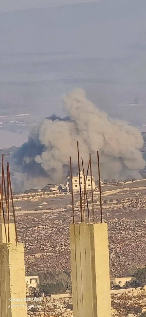 شهد الجنوب اللبناني تصعيدًا واسعًا، إذ شنّ الاحتلال الإسرائيلي قصفًا مستخدمًا أطنانًا من القنابل المدمرة على مناطق عدة، مستهدفًا بلدات كفر تبنيت وميس ...