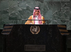 وزير الخارجية السعودي - فيصل بن فرحان: 
▪️مؤتمر حل الدولتين فرصة تاريخية لتحقيق السلام
▪️ الممارسات الاسرائيلية تقوض فرص السلام ف المنطقة
▪️ندعو بقية ...