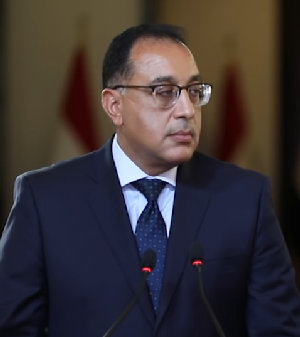 رئيس الوزراء المصري أمام الجمعية العامة للأمم المتحدة: شدد على أن حل الدولتين هو السبيل الوحيد لتحقيق سلام عادل وشامل ودائم في الشرق الأوسط، مؤكدًا أن...