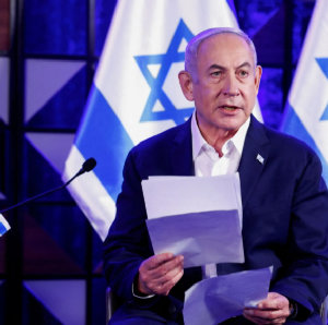 نتنياهو: 
ـ سيعود جميع المختطفين الأحياء والأموات مع وجود الجيش في عمق قطاع غزة .

ـ  لم أتخل عن باقي المختطفين ولا عن تحقيق باقي أهداف الحرب .

ـ  نس...