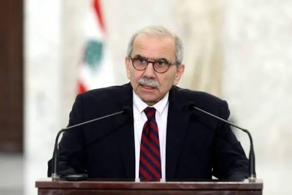 رئيس الوزراء اللبناني أكد أن الدولة اللبنانية استعادت قرار الحرب والسلم، موضحًا أن هناك خطة مرحلية لضمان حصرية السلاح في يد الدولة. وأشار إلى تحقيق تق...