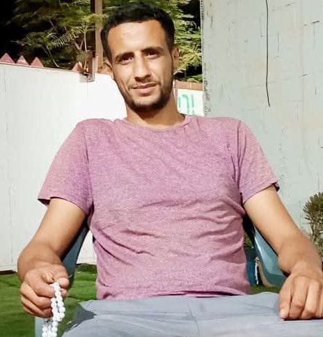 الشرطة الفلسطينية عثرت على جثة شاب يبلغ من العمر 27 عاماً وُجد متوفياً في منزله بمخيم عقبة جبر جنوب مدينة أريحا، وقررت النيابة العامة التحفظ على الجثم...