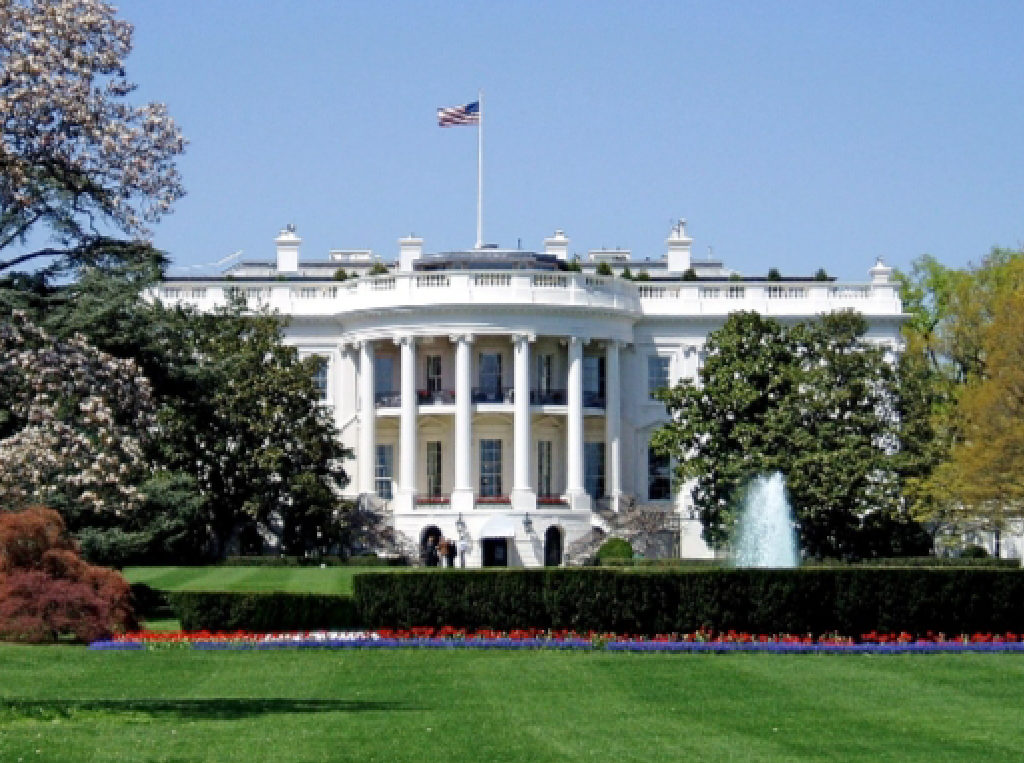 البيت الأبيض: 
ـ مجلس السلام في غزة الذي يرأسه ترمب سيضم روبيو وويتكوف وجاريد كوشنر وتوني بلير ومارك روان

ـ تعيين أرييه لايتستون وجوش غرينباوم مستشار...