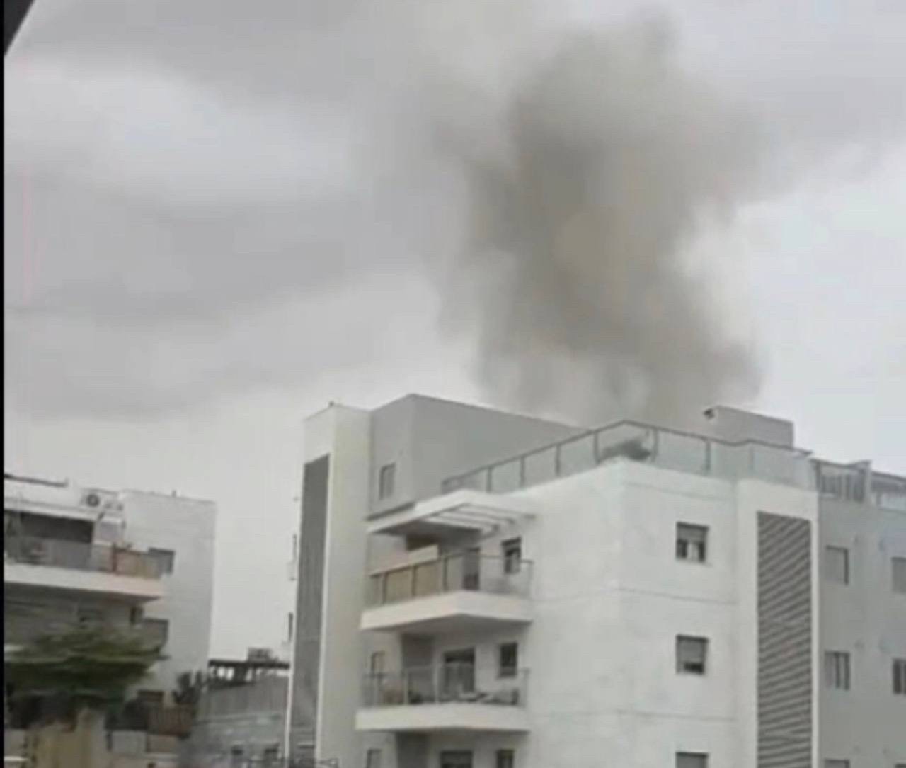 الإسعاف الإسرائيلي: إصابة شخصين بجروح في الدفعة الأخيرة من الصواريخ على إيلات جنوبي إسرائيل...