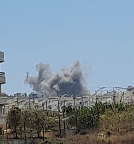 وسائل إعلام لبنانية: إصابة 3 جنود لبنانيين إثر انفجار جسم متفجر بآلية عسكرية في المنصوري...